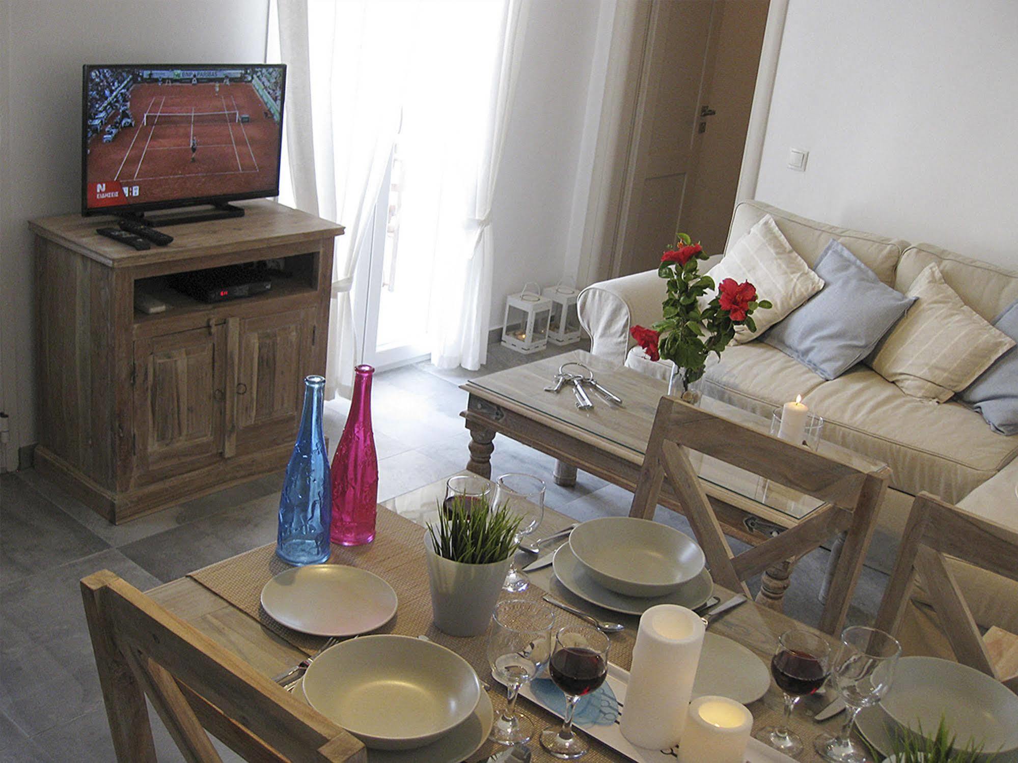 Lavish Suites Agios Ioannis Diakoftis Exterior foto
